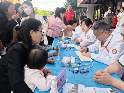 科技為民 健康同行——榆林市科協全國科普月院士進社區義診活動側記